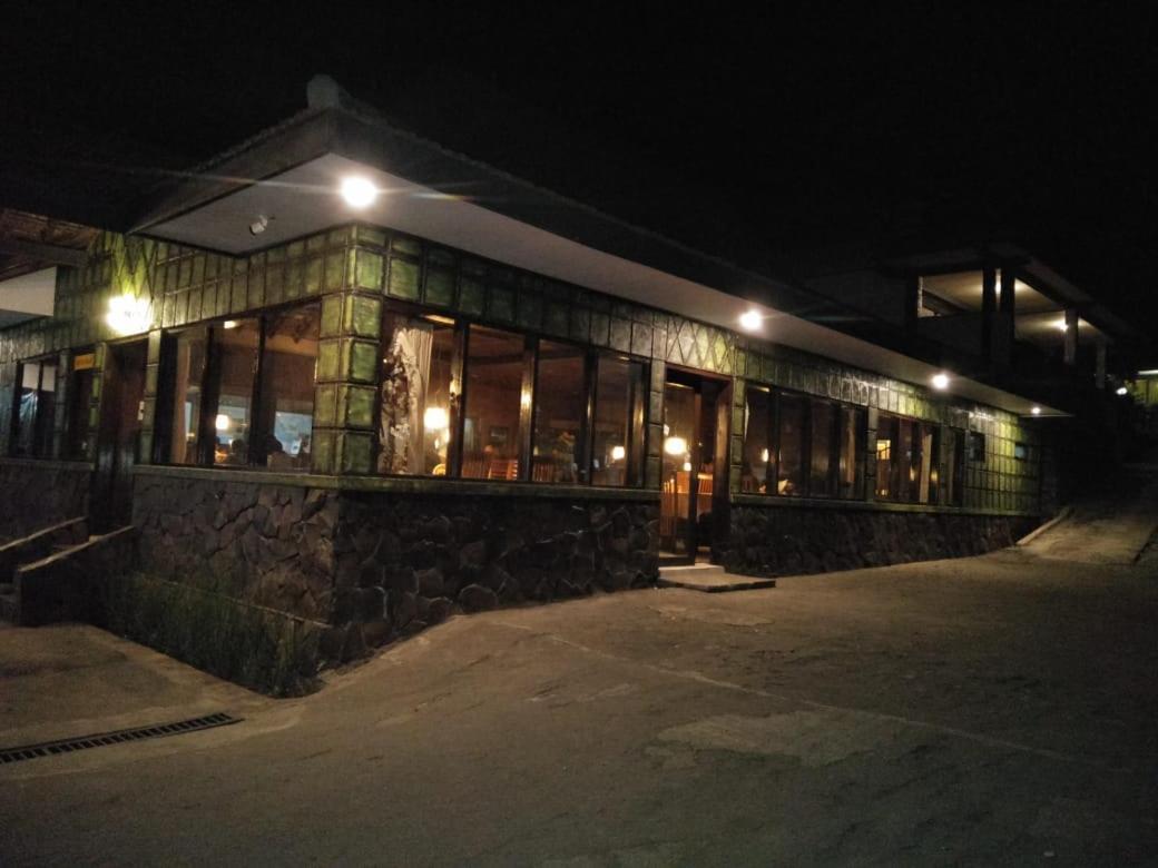 色马拉英达酒店 布罗莫 外观 照片
